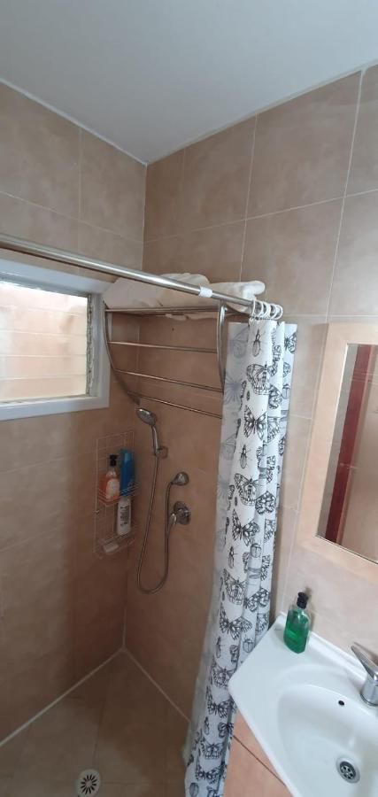 Appartamento יחידת דיור Rishon Leziyyon Esterno foto